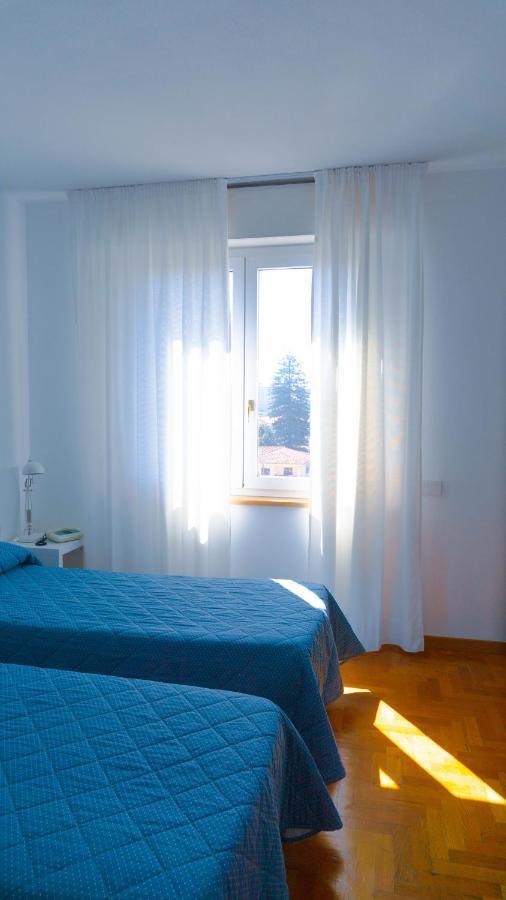 Hotel Mistral Οριστάνο Εξωτερικό φωτογραφία