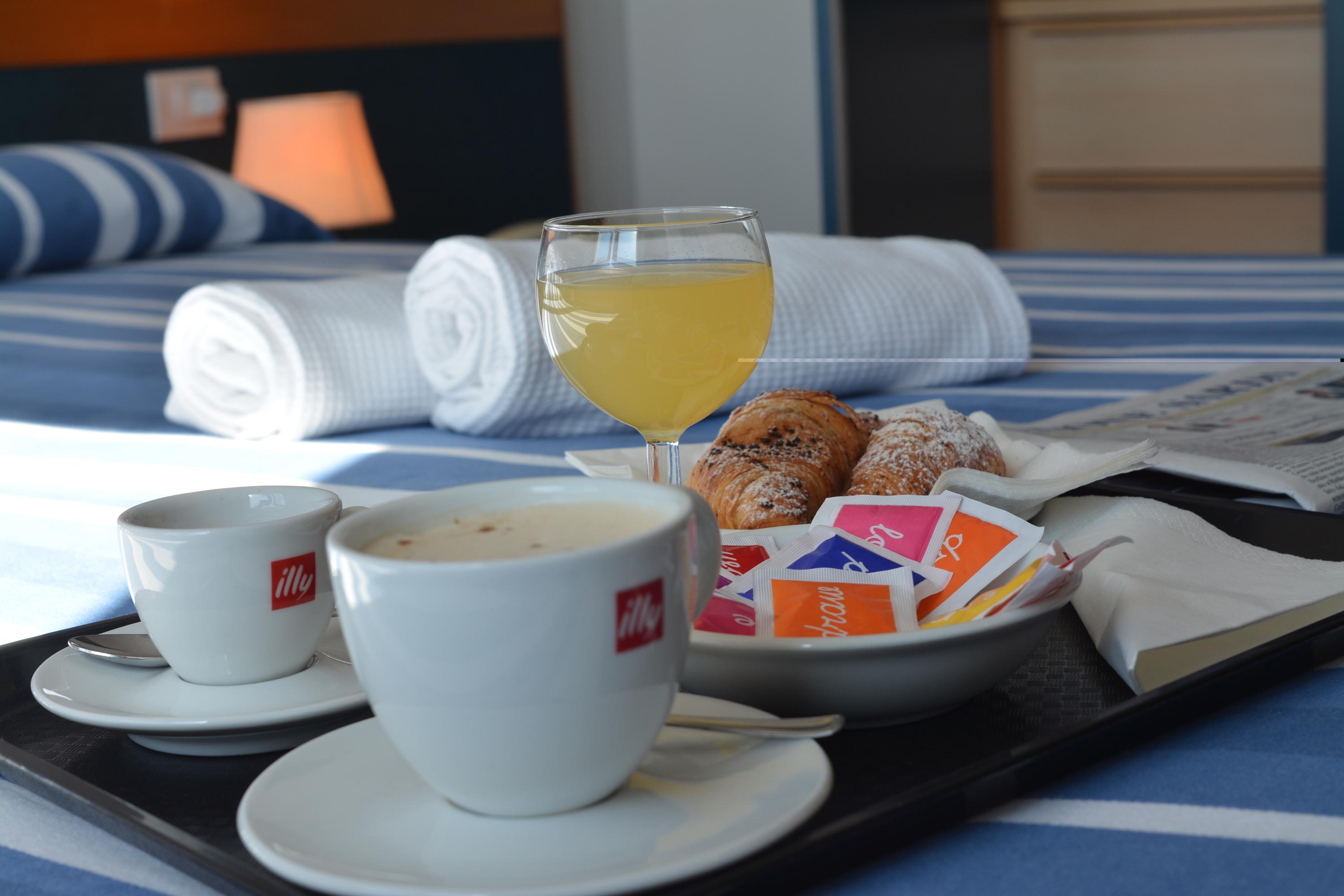 Hotel Mistral Οριστάνο Εξωτερικό φωτογραφία