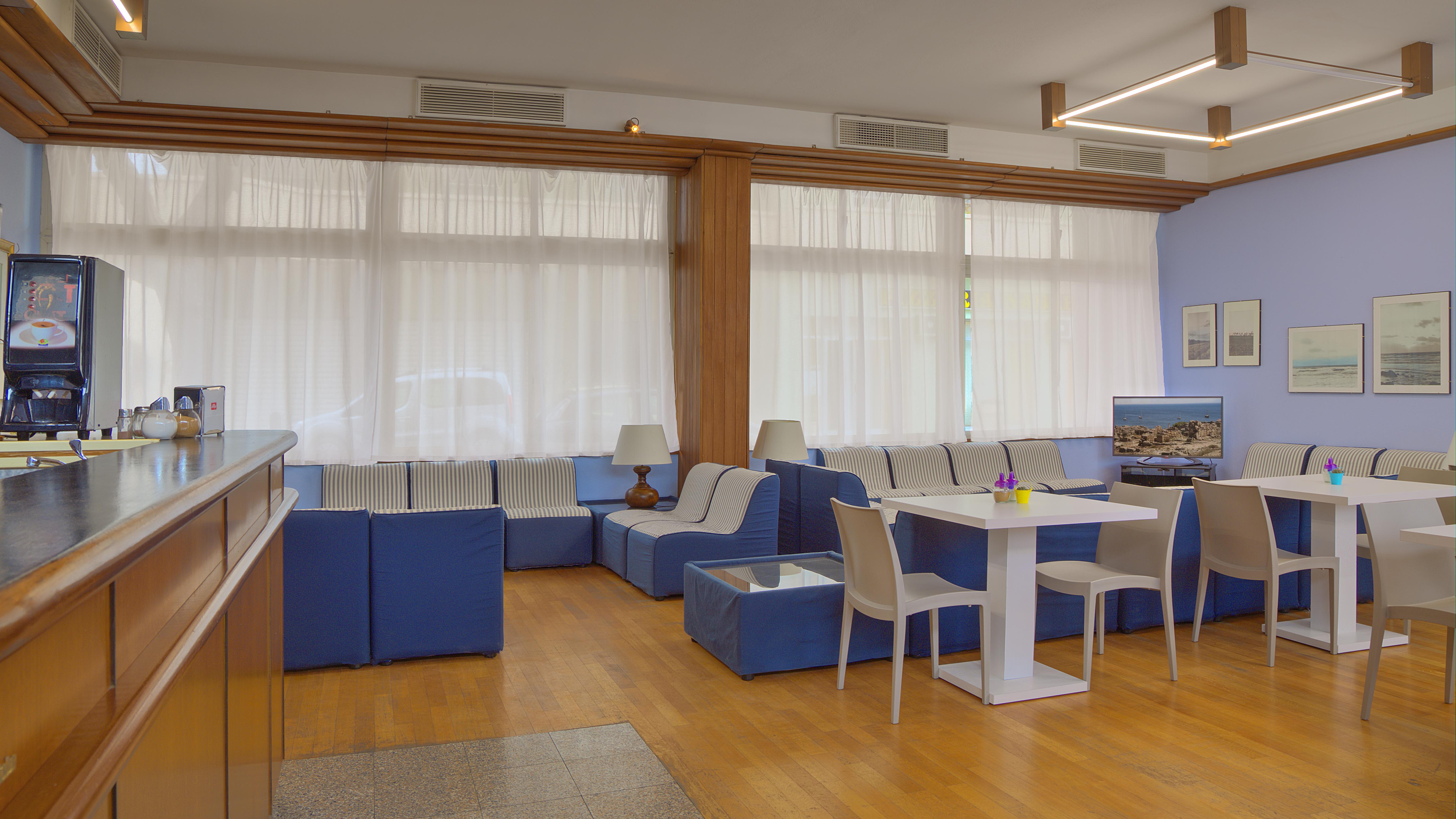 Hotel Mistral Οριστάνο Εξωτερικό φωτογραφία
